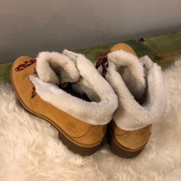 WOMEN'S KINSLEY WATERPROOF BOOTS - Size 9 - Picture 4 of 5